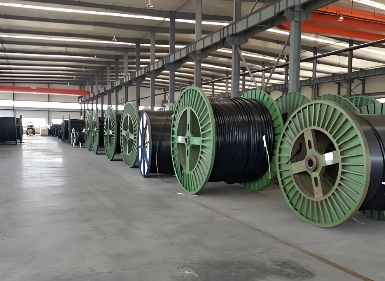 买球赛十大平台讲解冬季施工对电缆的影响有哪些.jpg